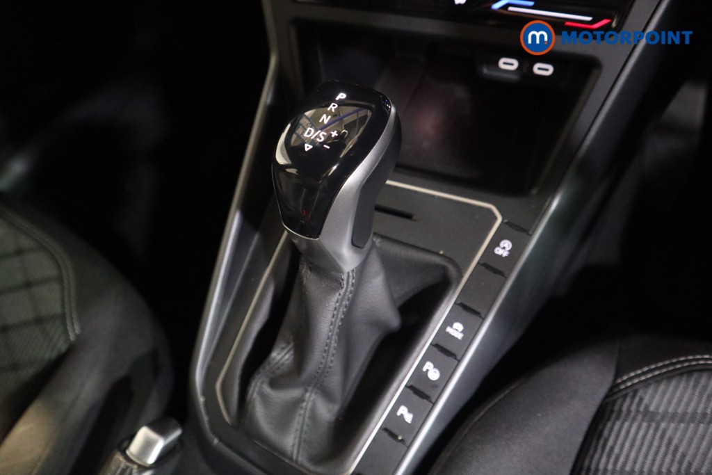 Volkswagen Taigo R-Line Automatic Petrol SUV - Stock Number (1580810) - 8th supplementary image