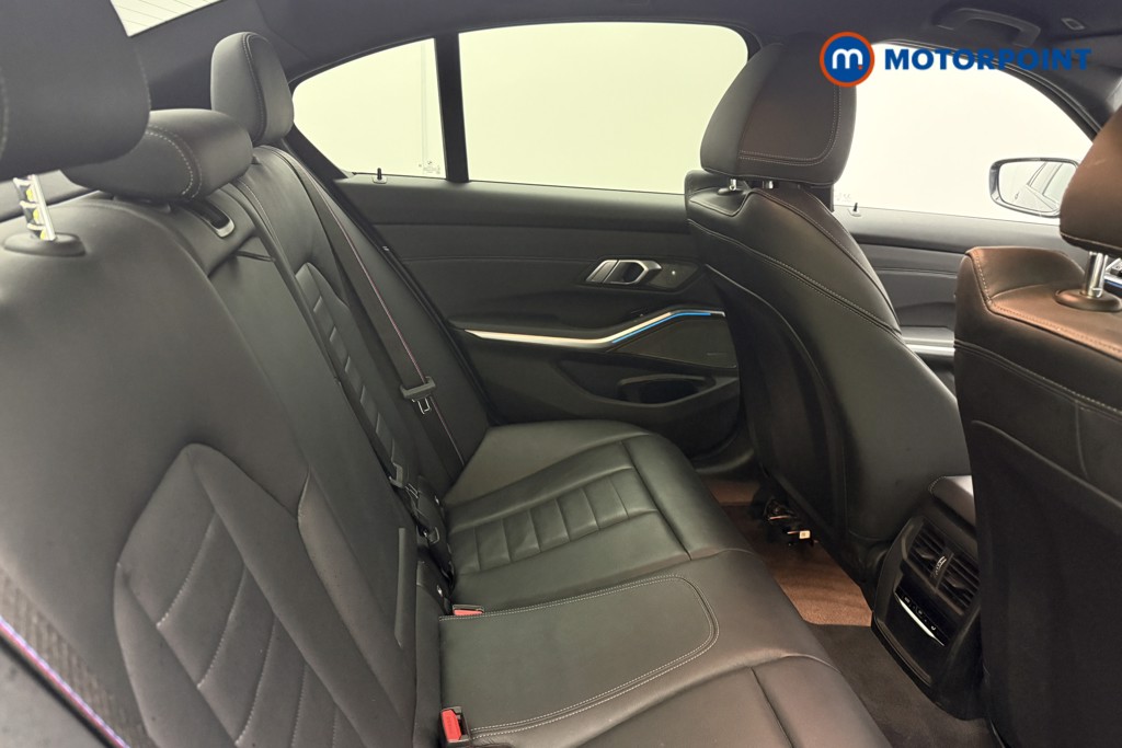 BMW 3 Series M Sport Automatic Petrol Plug-In Hybrid Saloon - Stock Number (1580952) - 14th supplementary image