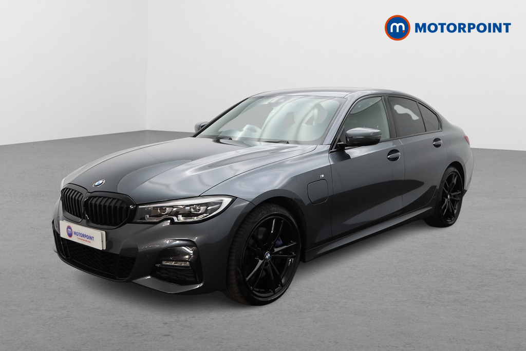 BMW 3 Series M Sport Automatic Petrol Plug-In Hybrid Saloon - Stock Number (1580952) - Passenger side front corner