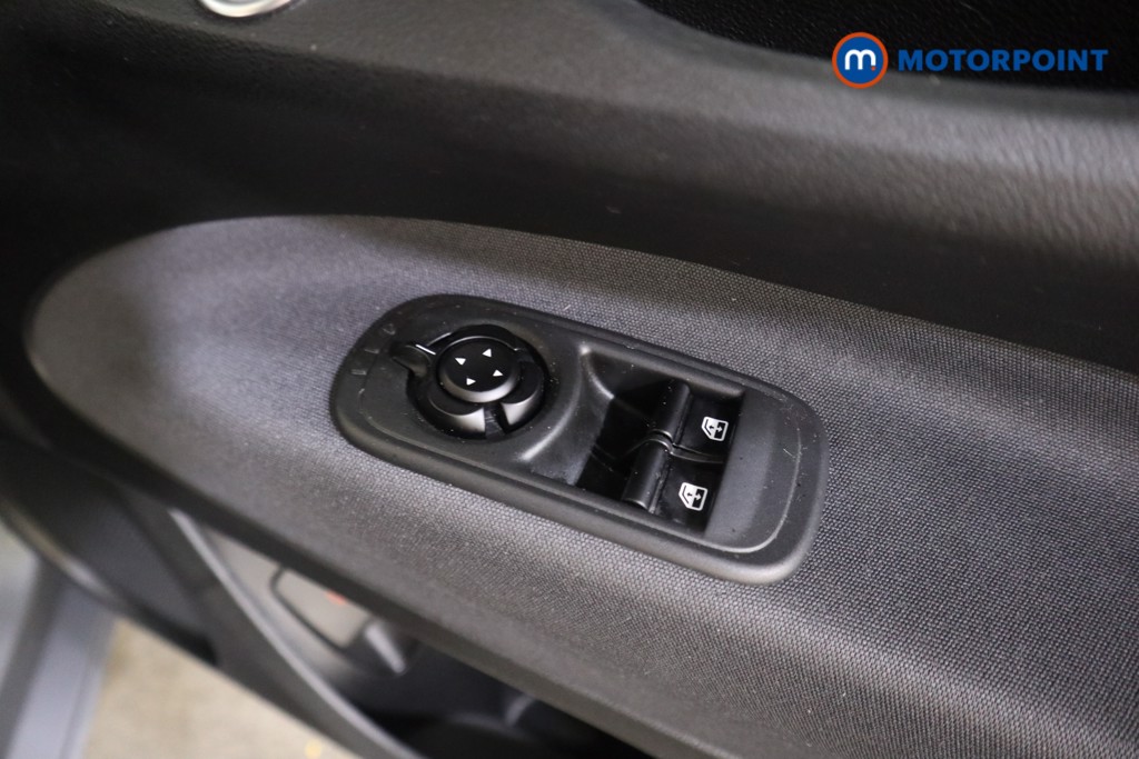 Fiat 500 Icon Automatic Electric Hatchback - Stock Number (1580978) - 11th supplementary image