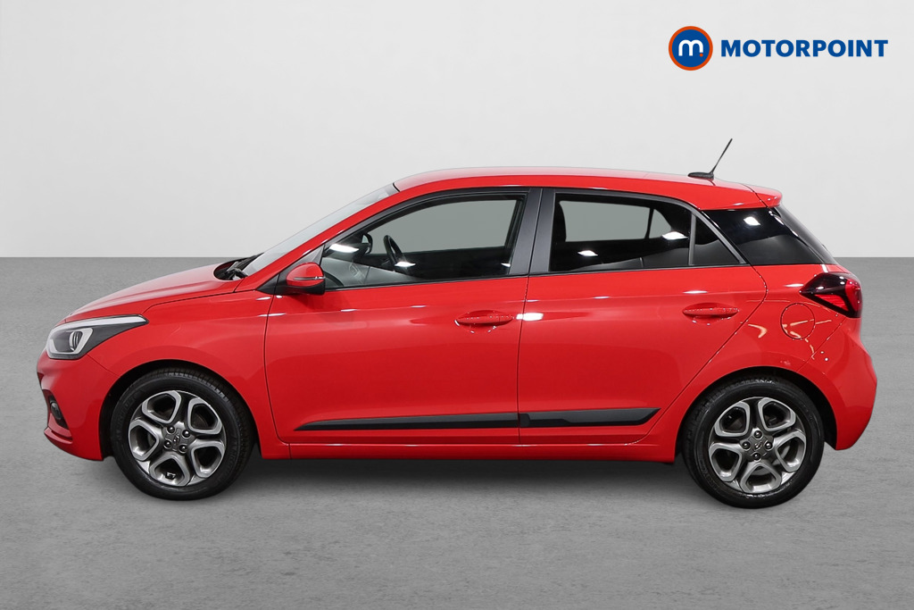Hyundai I20 Premium Nav Manual Petrol Hatchback - Stock Number (1581113) - Passenger side