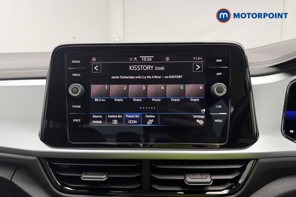 Volkswagen T-Roc Life Manual Petrol SUV - Stock Number (1581570) - 16th supplementary image