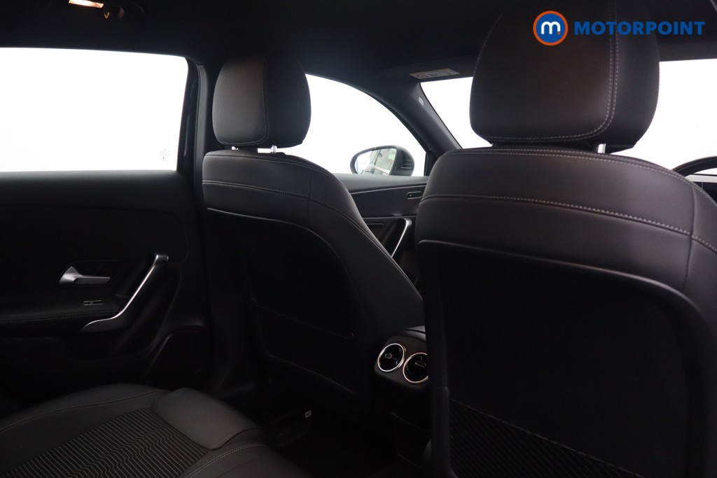Mercedes-Benz A Class Sport Automatic Diesel Hatchback - Stock Number (1581727) - 7th supplementary image