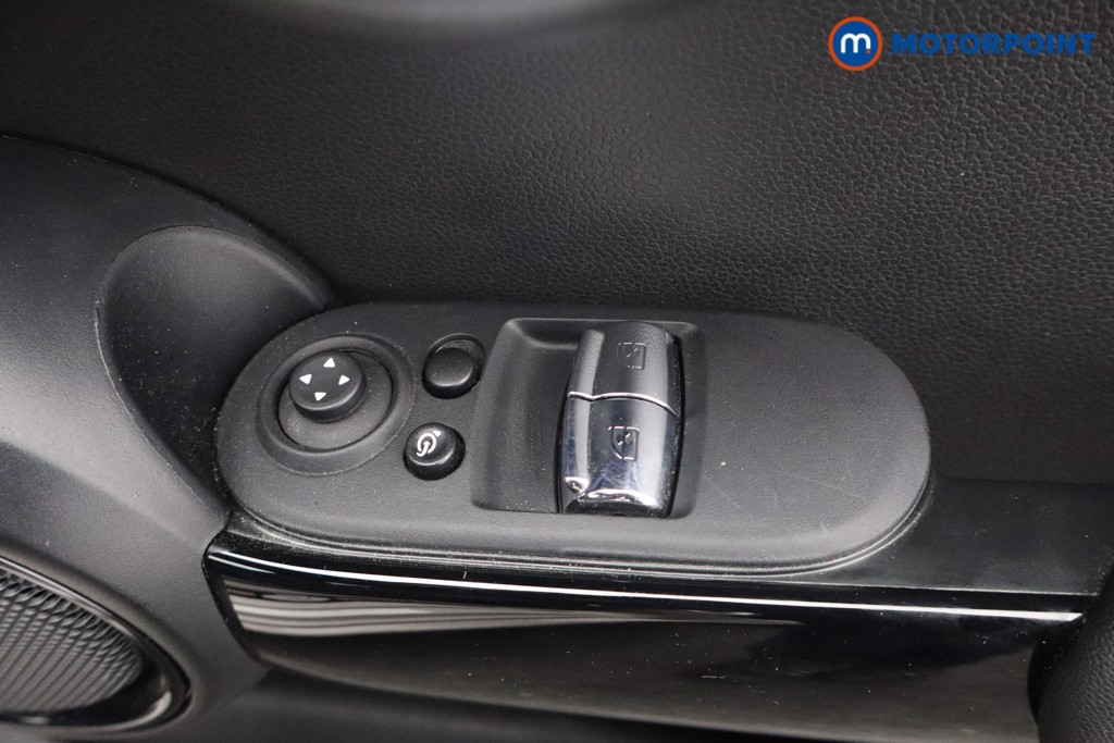 Mini Hatchback Cooper S Sport Automatic Petrol Hatchback - Stock Number (1581752) - 17th supplementary image