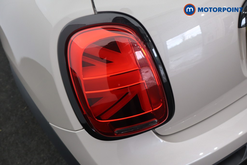 Mini Hatchback Cooper S Sport Automatic Petrol Hatchback - Stock Number (1581752) - 33rd supplementary image