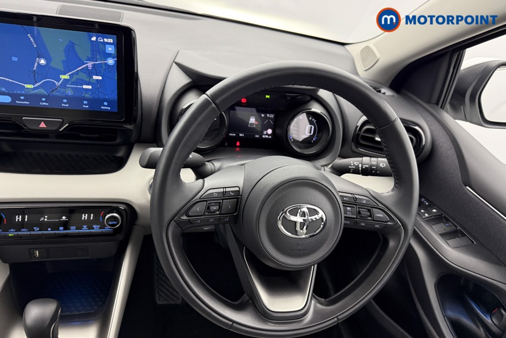 Toyota Yaris Excel Automatic Petrol-Electric Hybrid Hatchback - Stock Number (1581756) - 3rd supplementary image