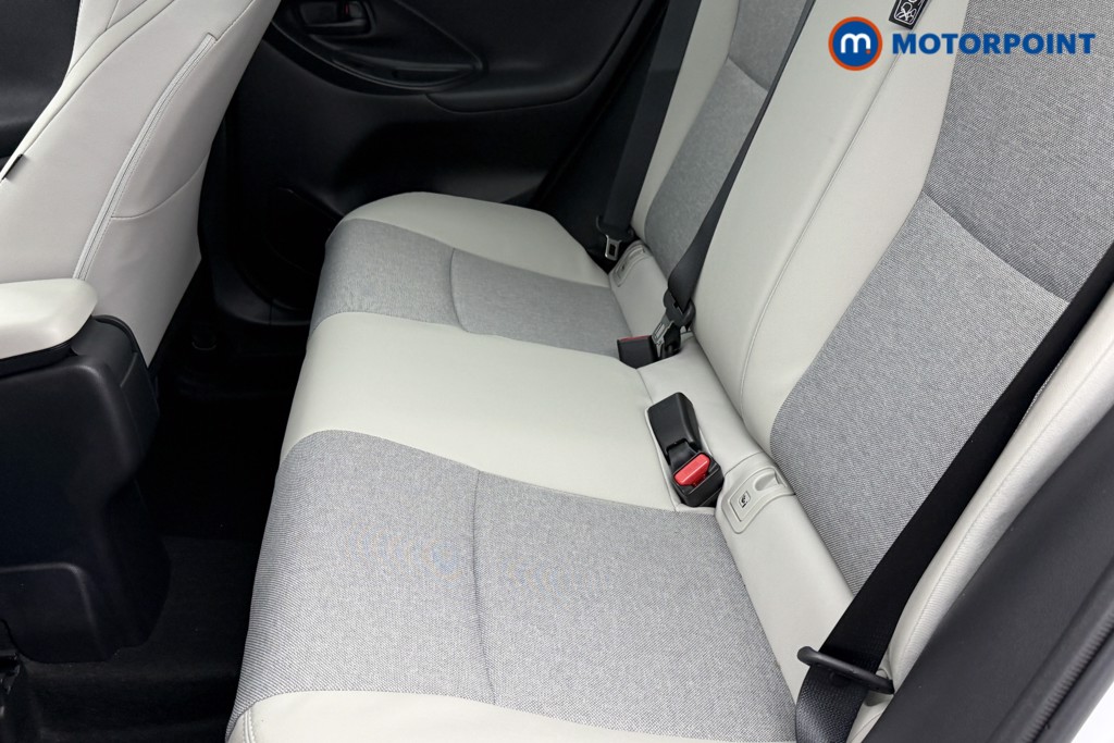 Toyota Yaris Excel Automatic Petrol-Electric Hybrid Hatchback - Stock Number (1581756) - 23rd supplementary image