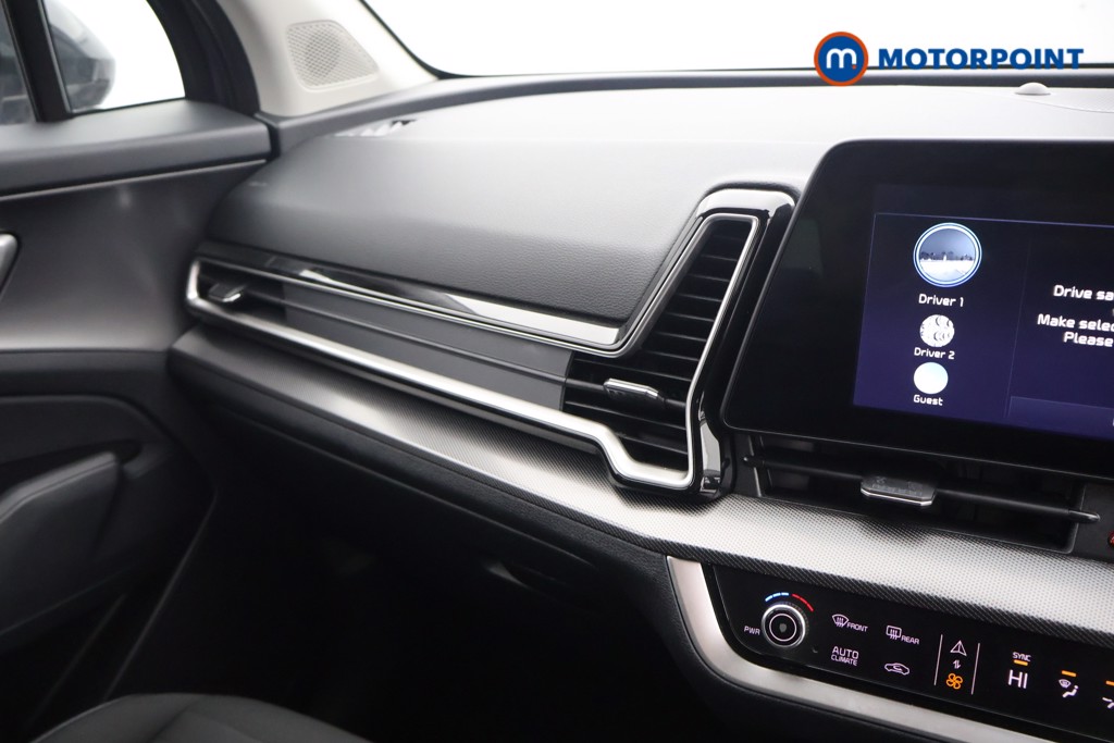 KIA Sportage 3 Automatic Petrol-Electric Hybrid SUV - Stock Number (1581825) - 7th supplementary image