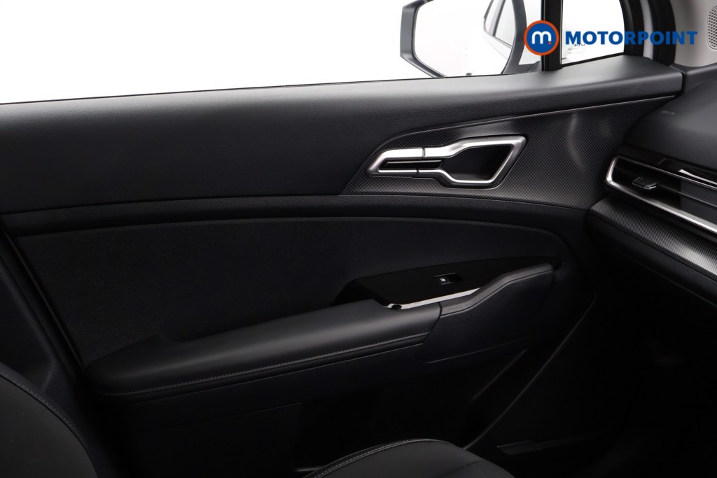 KIA Sportage 3 Automatic Petrol-Electric Hybrid SUV - Stock Number (1581844) - 7th supplementary image