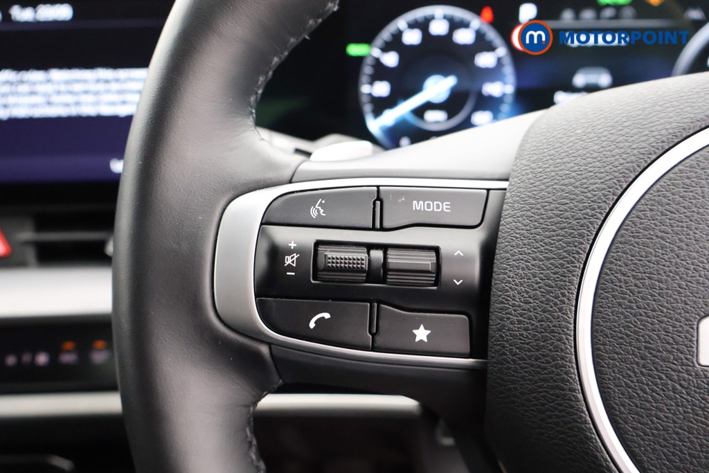 KIA Sportage 3 Automatic Petrol-Electric Hybrid SUV - Stock Number (1581844) - 1st supplementary image