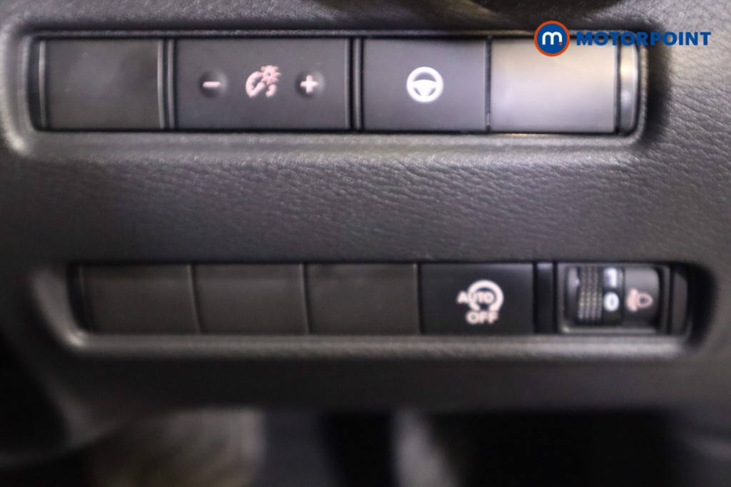 Nissan Juke Tekna Automatic Petrol SUV - Stock Number (1581917) - 16th supplementary image
