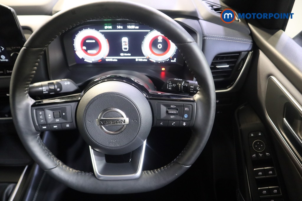 Nissan Qashqai Tekna Manual Petrol SUV - Stock Number (1582028) - 2nd supplementary image