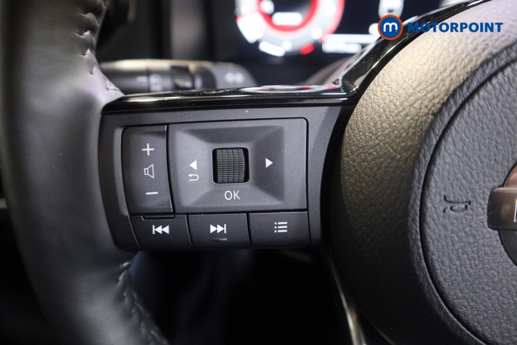 Nissan Qashqai Tekna Manual Petrol SUV - Stock Number (1582028) - 3rd supplementary image