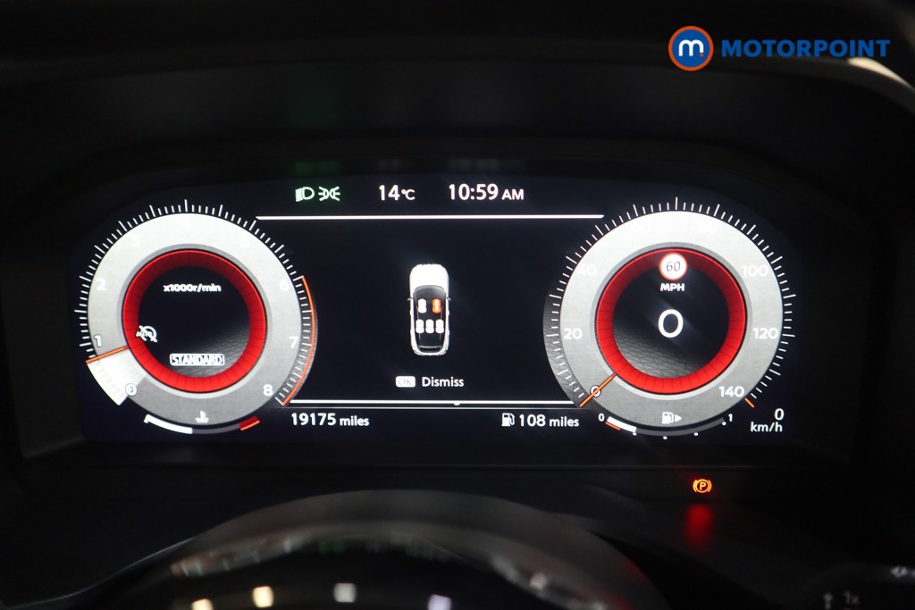 Nissan Qashqai Tekna Manual Petrol SUV - Stock Number (1582028) - 5th supplementary image