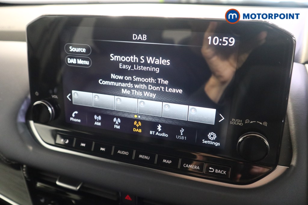 Nissan Qashqai Tekna Manual Petrol SUV - Stock Number (1582028) - 6th supplementary image