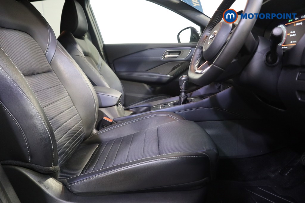 Nissan Qashqai Tekna Manual Petrol SUV - Stock Number (1582028) - 12th supplementary image