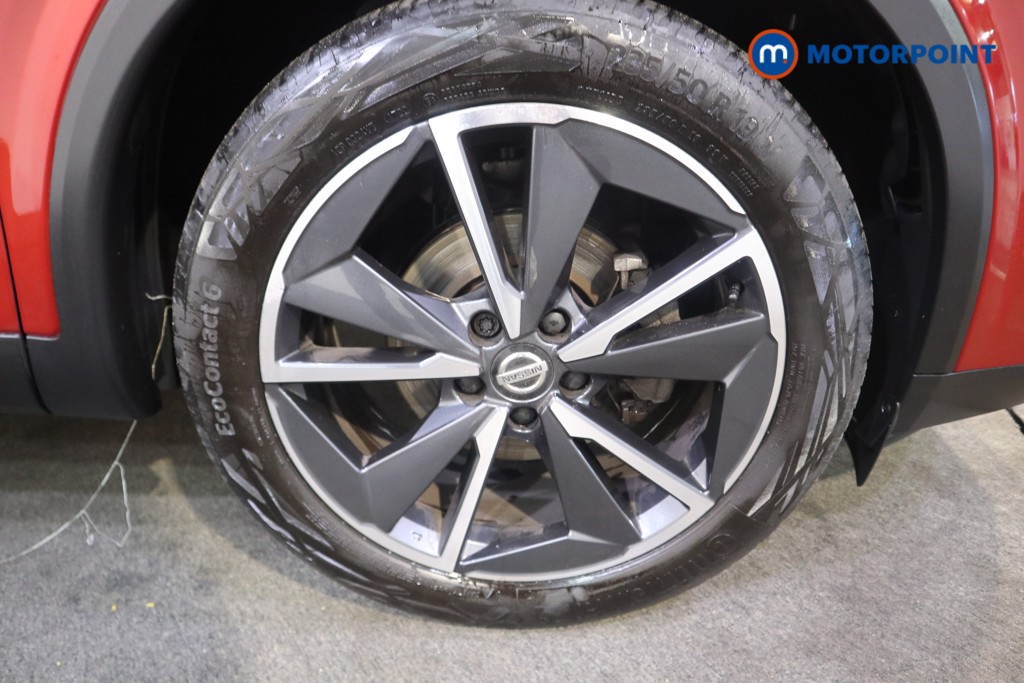 Nissan Qashqai Tekna Manual Petrol SUV - Stock Number (1582028) - 17th supplementary image