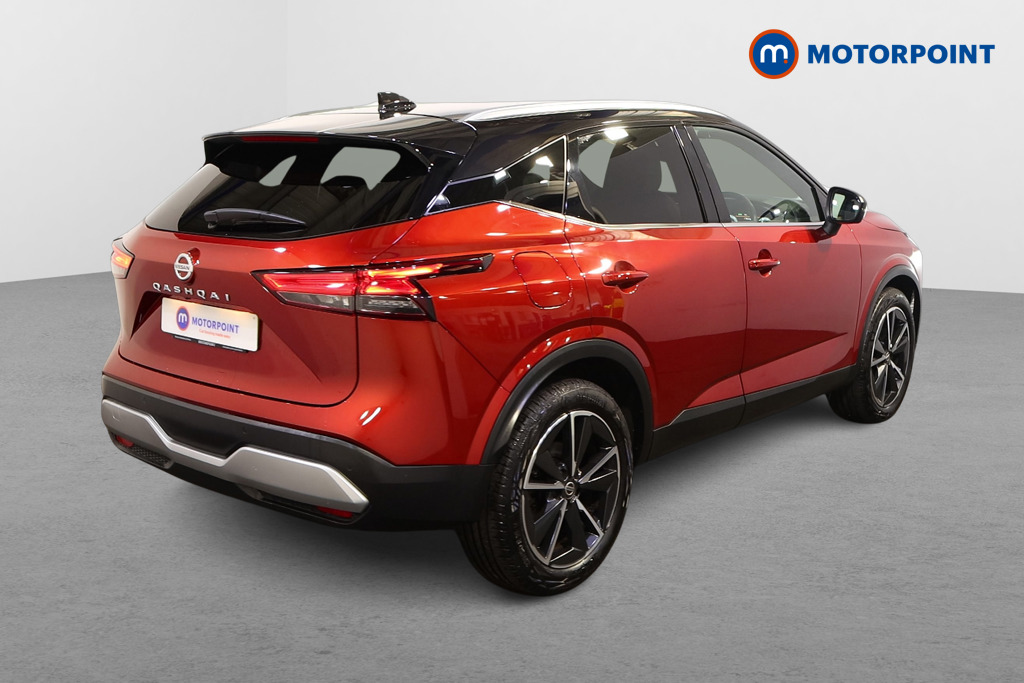 Nissan Qashqai Tekna Manual Petrol SUV - Stock Number (1582028) - Drivers side rear corner