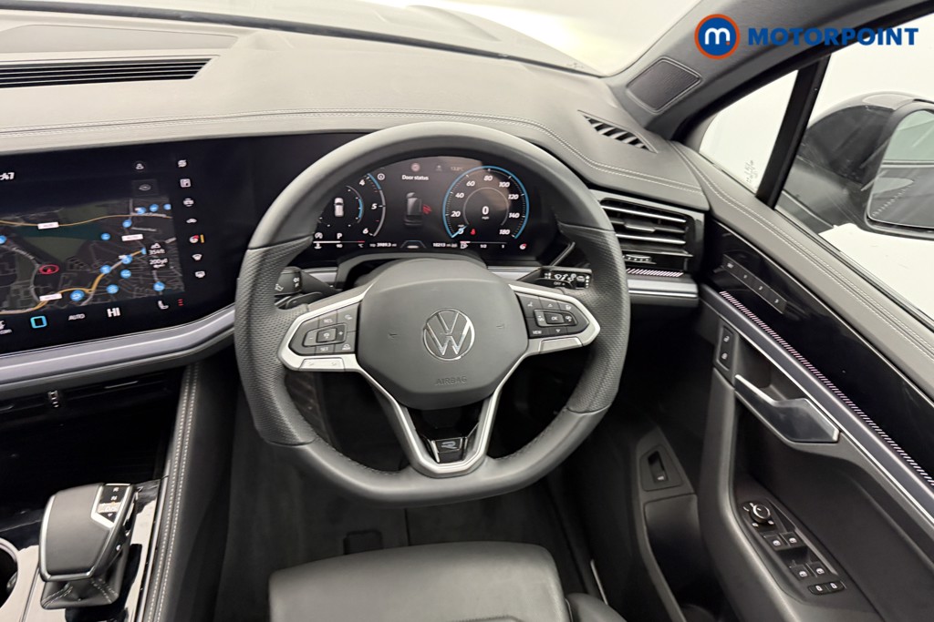 Volkswagen Touareg Black Edition Automatic Diesel SUV - Stock Number (1582262) - 3rd supplementary image