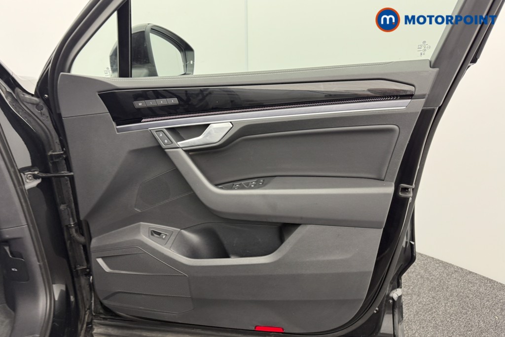 Volkswagen Touareg Black Edition Automatic Diesel SUV - Stock Number (1582262) - 20th supplementary image