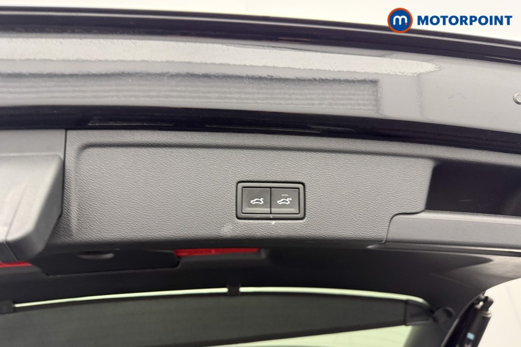 Volkswagen Touareg Black Edition Automatic Diesel SUV - Stock Number (1582262) - 27th supplementary image