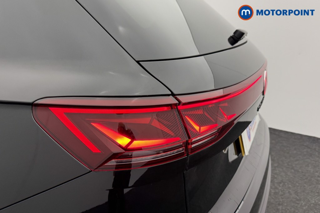 Volkswagen Touareg Black Edition Automatic Diesel SUV - Stock Number (1582262) - 32nd supplementary image