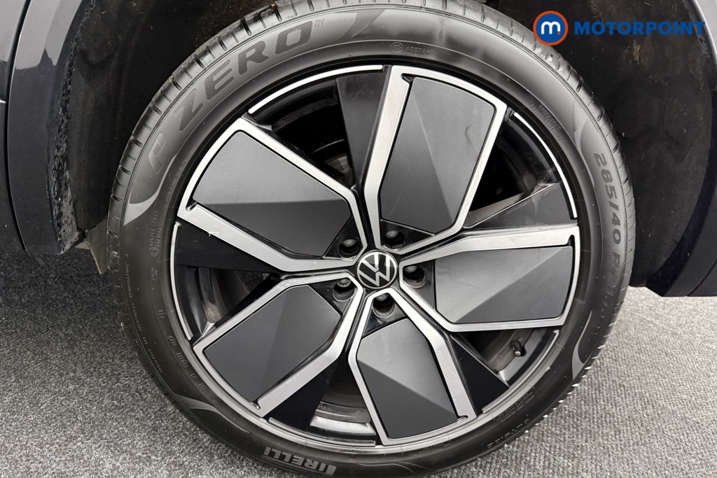 Volkswagen Touareg Black Edition Automatic Diesel SUV - Stock Number (1582262) - 37th supplementary image