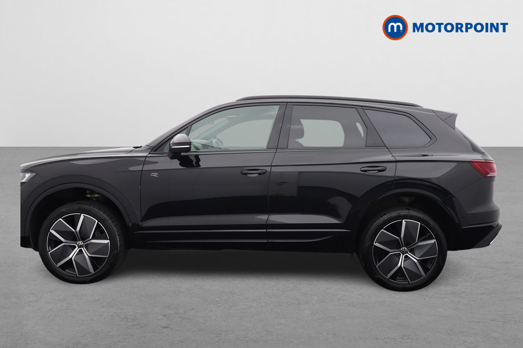 Volkswagen Touareg Black Edition Automatic Diesel SUV - Stock Number (1582262) - Passenger side
