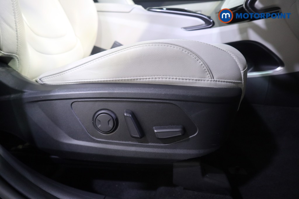 Hyundai Tucson Ultimate Automatic Petrol-Electric Hybrid SUV - Stock Number (1582296) - 11th supplementary image