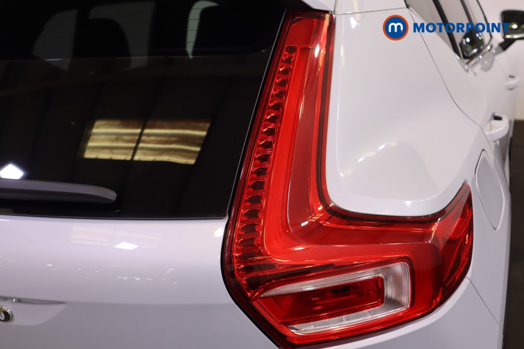 Volvo Xc40 Inscription Pro Automatic Petrol SUV - Stock Number (1582304) - 33rd supplementary image