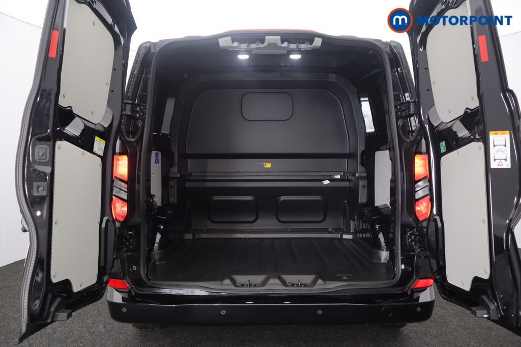 Ford Transit Custom Limited Manual Diesel Crew Bus - Stock Number (1582449) - 8th supplementary image