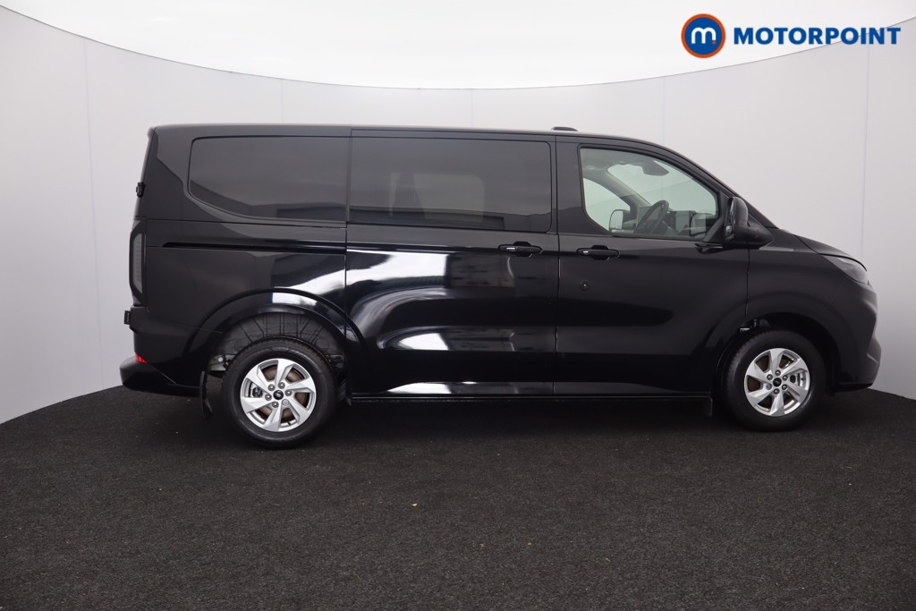 Ford Transit Custom Limited Manual Diesel Crew Bus - Stock Number (1582449) - Passenger side rear corner
