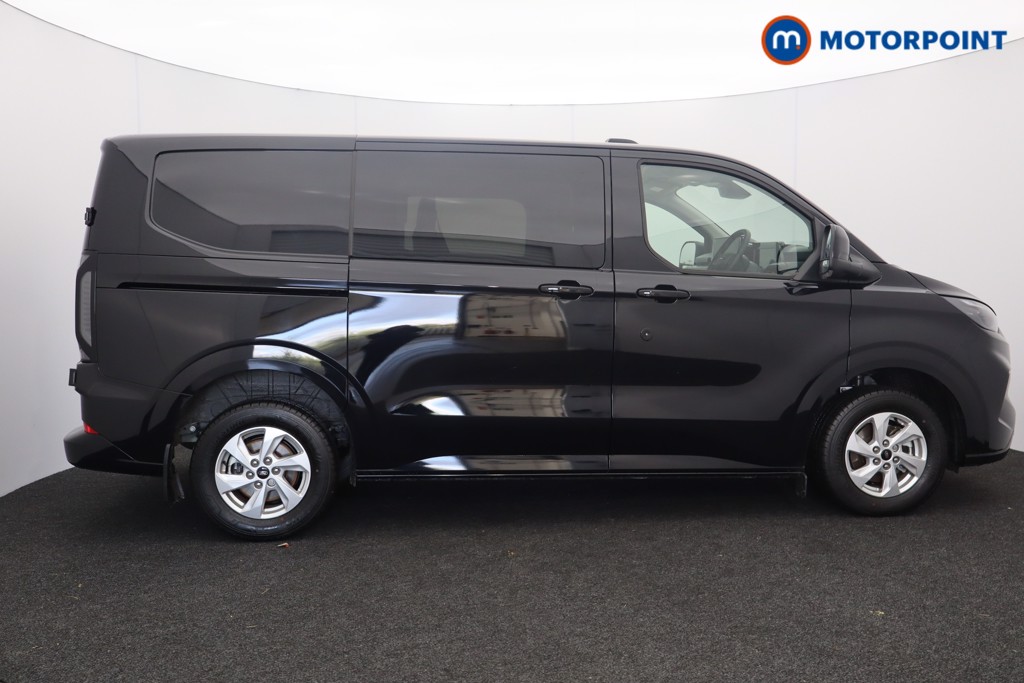 Ford Transit Custom Limited Manual Diesel Crew Bus - Stock Number (1582450) - Passenger side rear corner