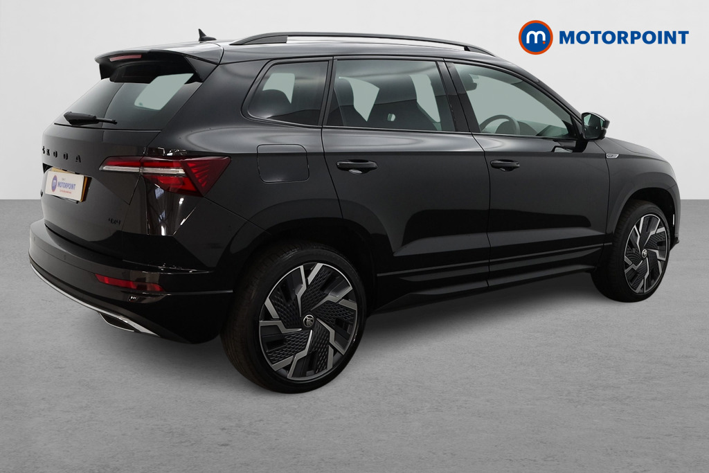 Skoda Karoq Sportline Automatic Diesel SUV - Stock Number (1582543) - Drivers side