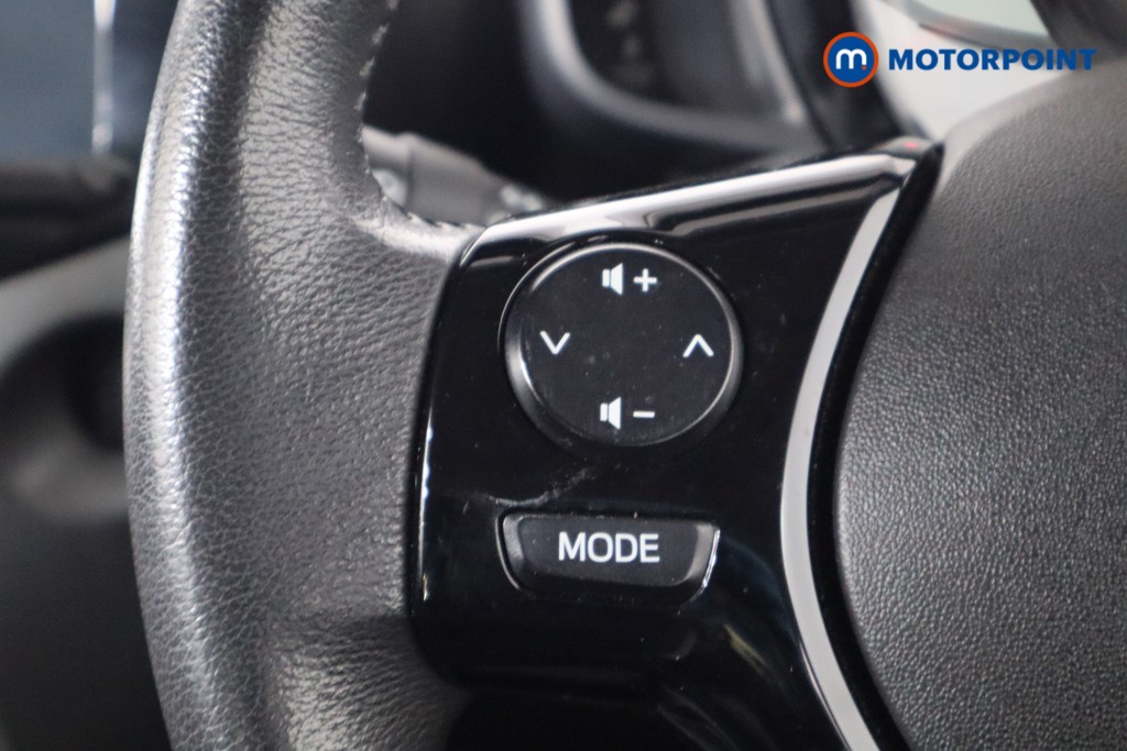 Toyota Aygo X-Play Manual Petrol Hatchback - Stock Number (1582702) - 7th supplementary image