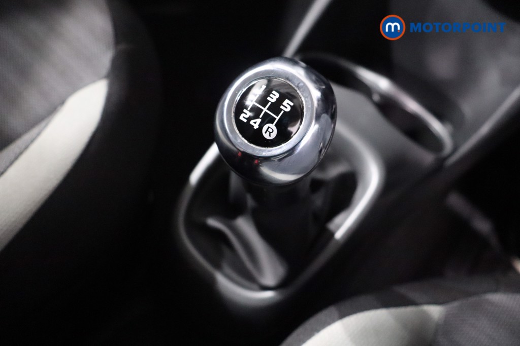 Toyota Aygo X-Play Manual Petrol Hatchback - Stock Number (1582702) - 14th supplementary image
