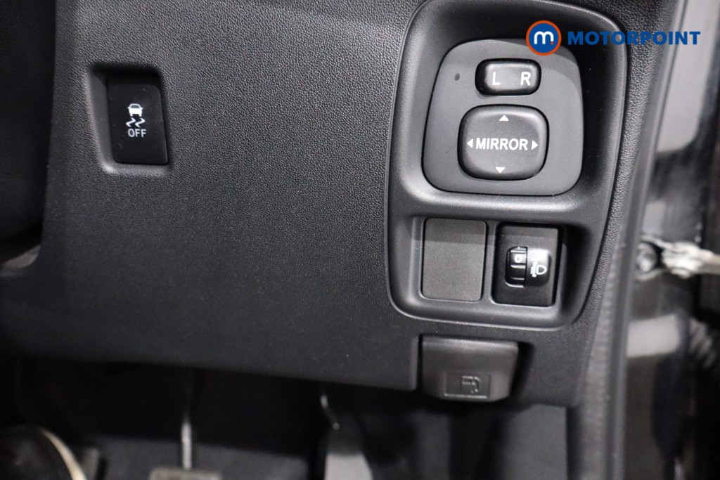Toyota Aygo X-Play Manual Petrol Hatchback - Stock Number (1582702) - 20th supplementary image