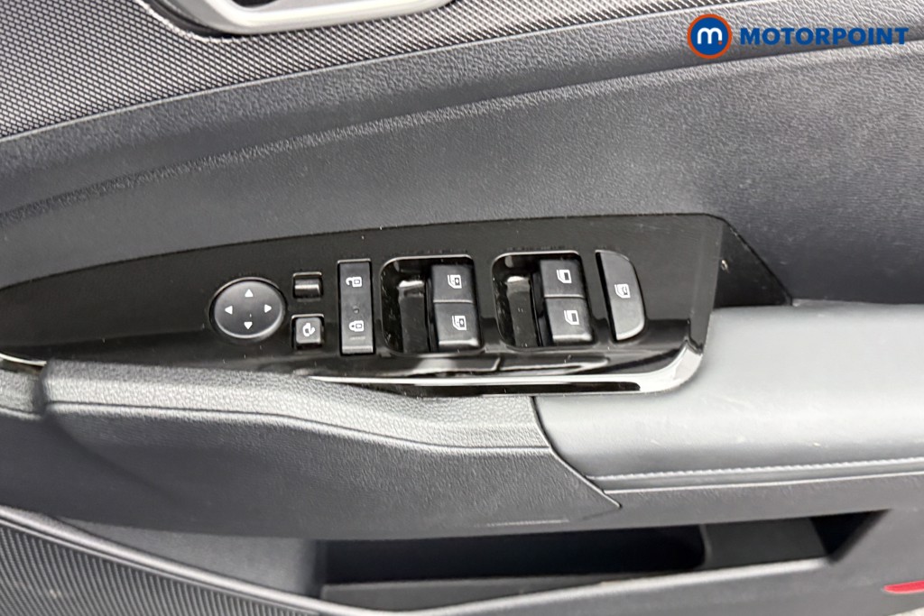 KIA Sportage 3 Automatic Petrol-Electric Hybrid SUV - Stock Number (1582943) - 17th supplementary image