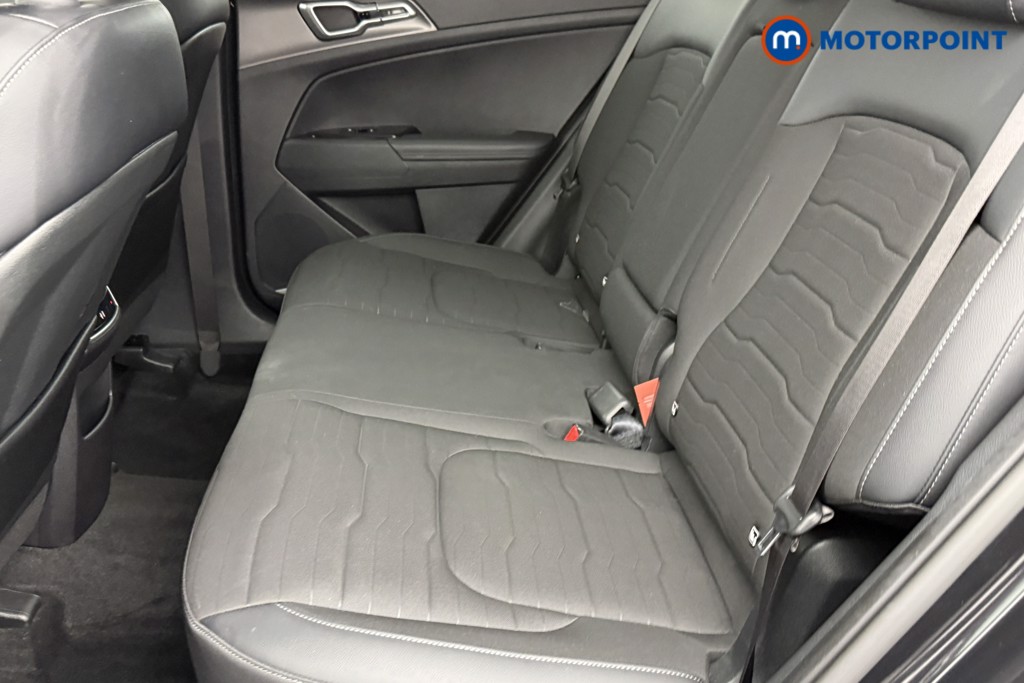 KIA Sportage 3 Automatic Petrol-Electric Hybrid SUV - Stock Number (1582943) - 26th supplementary image