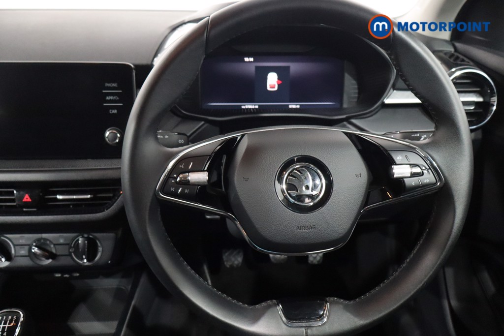 Skoda Fabia Colour Edition Manual Petrol Hatchback - Stock Number (1583139) - 6th supplementary image