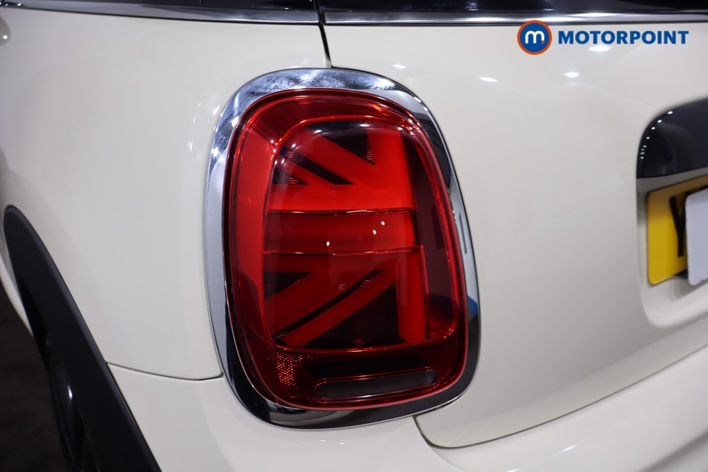 Mini Hatchback Cooper Sport Automatic Petrol Hatchback - Stock Number (1583145) - 30th supplementary image