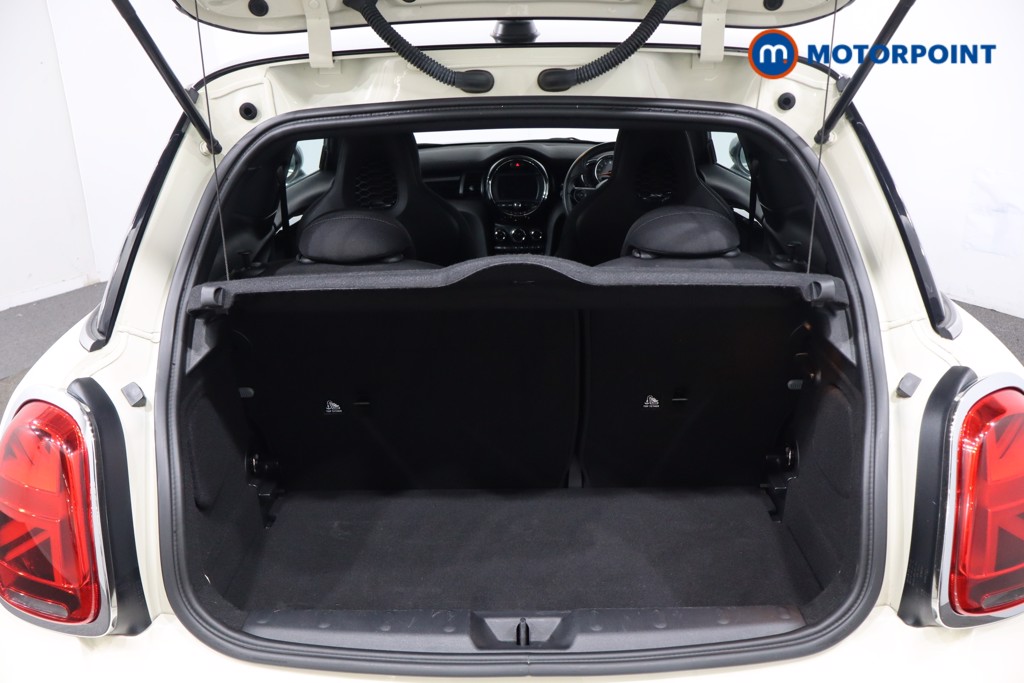Mini Hatchback Cooper Sport Automatic Petrol Hatchback - Stock Number (1583145) - 34th supplementary image