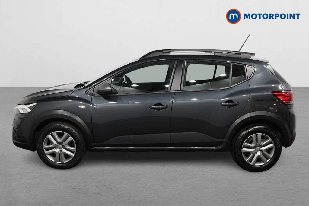 Dacia Sandero Stepway Expression Manual Petrol Hatchback - Stock Number (1583665) - Passenger side