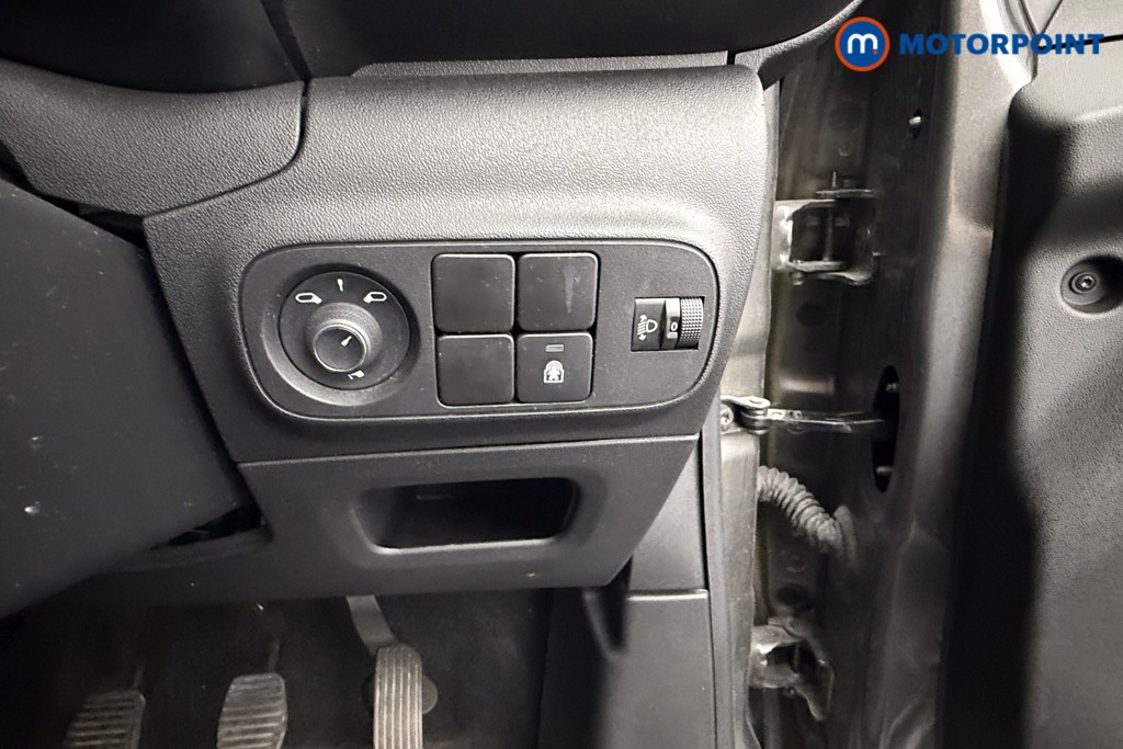 Citroen C3 Shine Plus Manual Petrol Hatchback - Stock Number (1558463) - 15th supplementary image