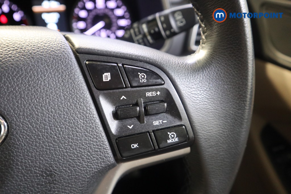 Hyundai Tucson Premium Manual Petrol SUV - Stock Number (1564290) - 4th supplementary image