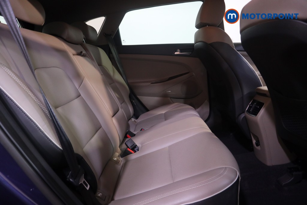 Hyundai Tucson Premium Manual Petrol SUV - Stock Number (1564290) - 13th supplementary image