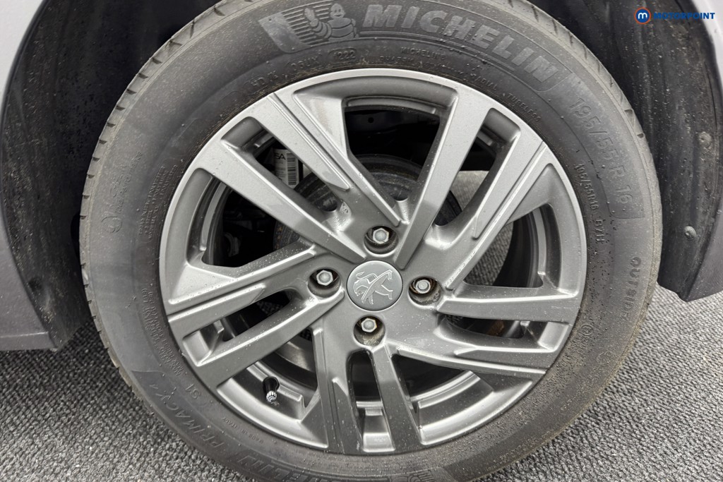 Peugeot 208 Active Premium Manual Petrol Hatchback - Stock Number (1567313) - 35th supplementary image
