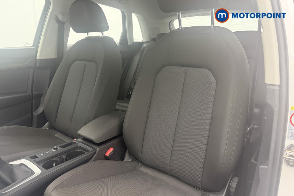 Audi Q3 Technik Manual Petrol SUV - Stock Number (1568653) - 10th supplementary image