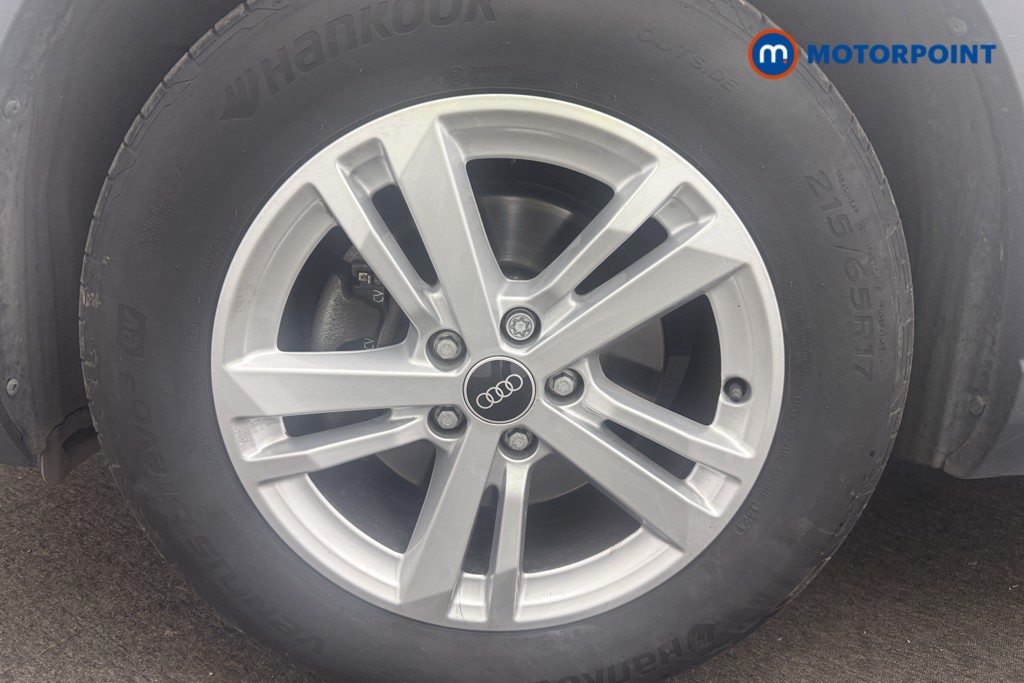 Audi Q3 Technik Manual Petrol SUV - Stock Number (1568653) - 1st supplementary image