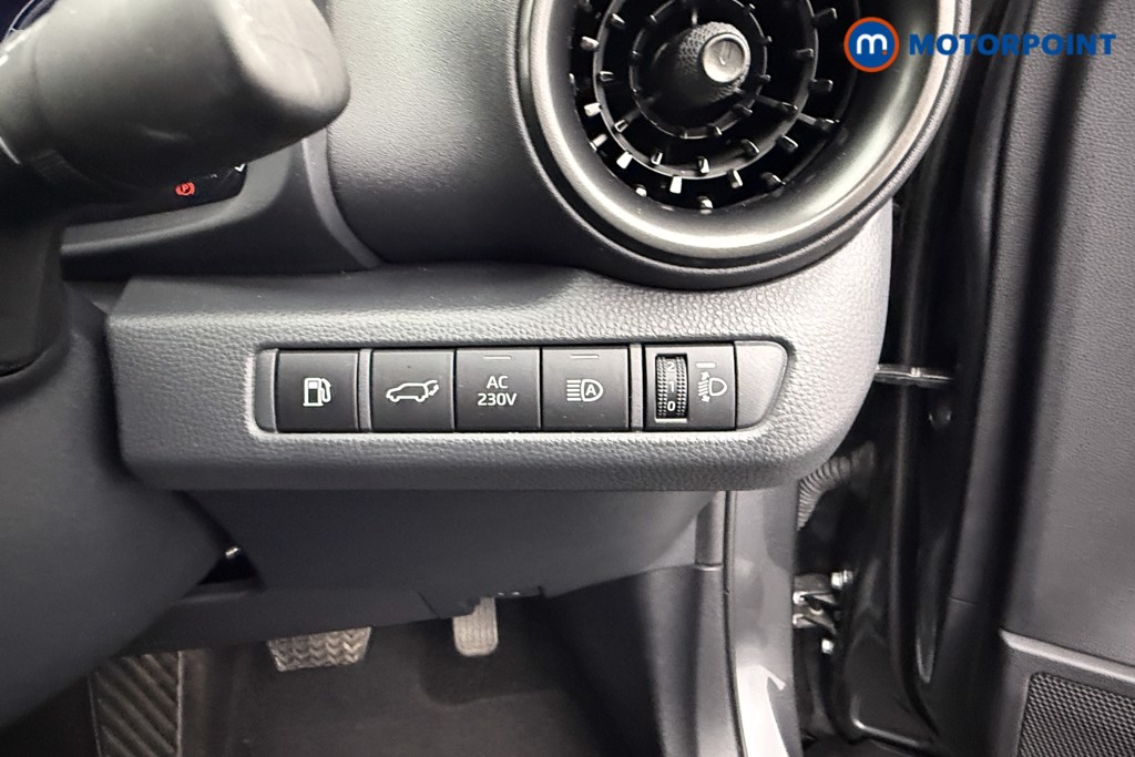 Toyota C-Hr Design Automatic Petrol Plug-In Hybrid SUV - Stock Number (1568785) - 16th supplementary image